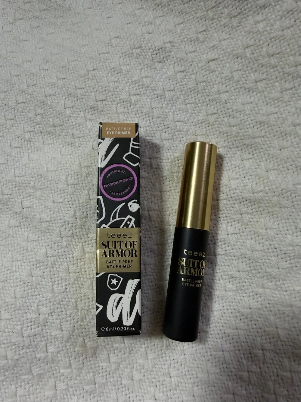 Suit of Armor Battle Prep Eye Primer - Black & Gold